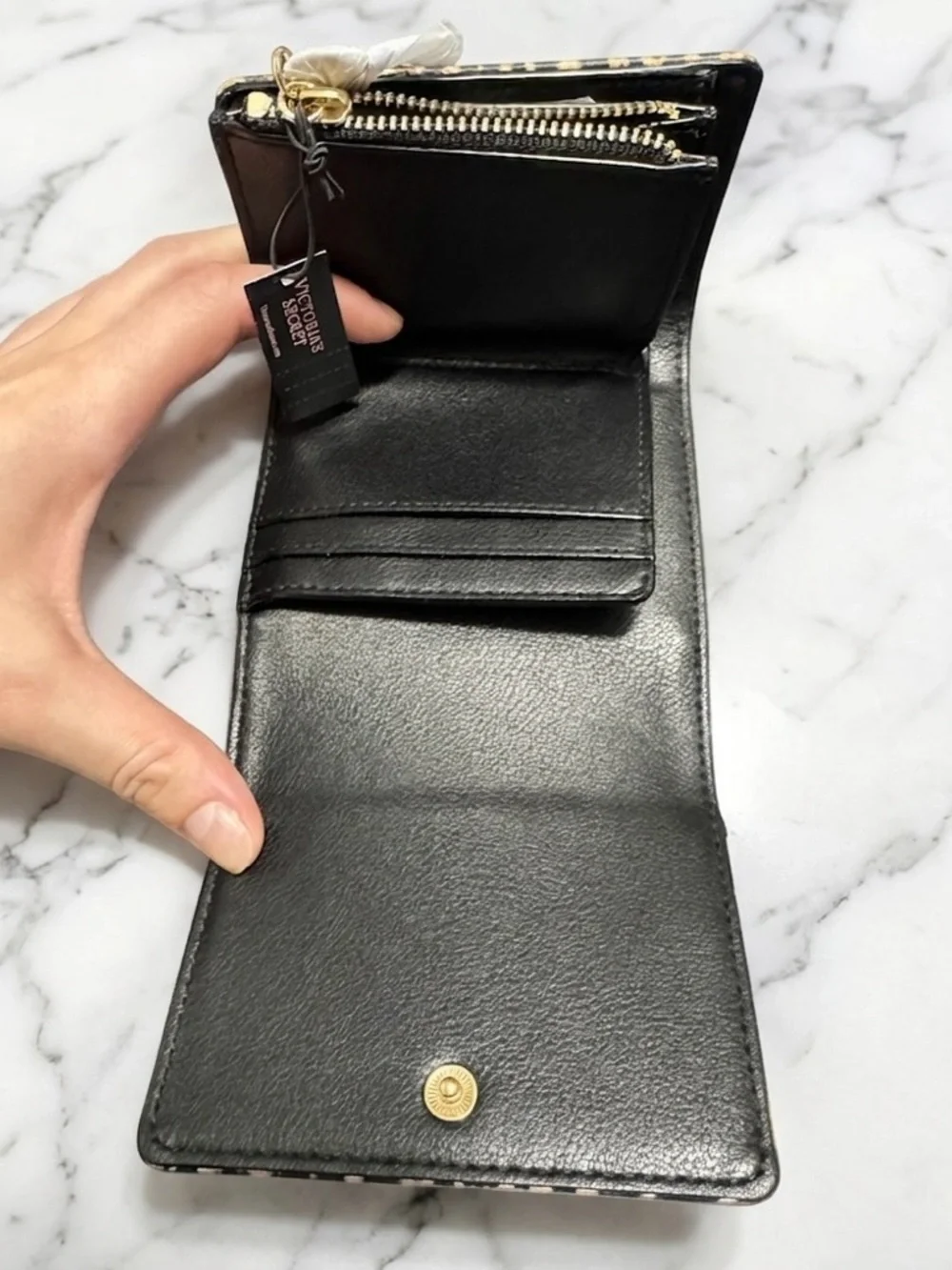 VICTORIA'S SECRET Small Flap Wallet - Picture 3 of 3